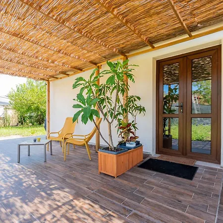 Su Carinniu Oda ve Kahvaltı