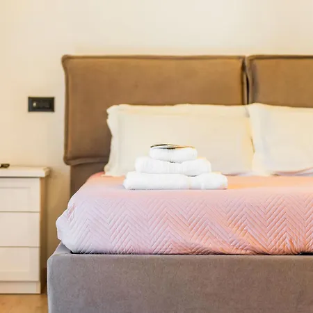 Su Carinniu 빌라시드로