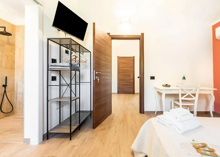 Su Carinniu Oda ve Kahvaltı